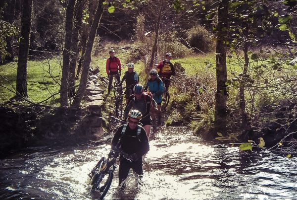 BICICLETAS EN LA SIERRA DE LA CULEBRA
